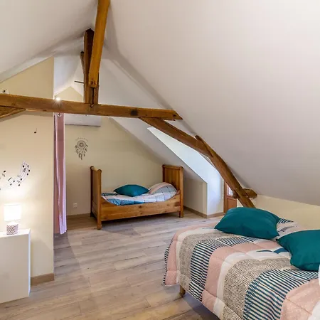 Familial Avec Piscine Privée, Proche D'angers Et Du Zoo De La Flèche - Fr-1-622-65