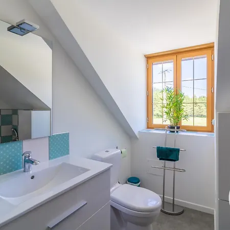 Prázdninový dům Familial Avec Piscine Privee, Proche D'angers Et Du Zoo De La Fleche - Fr-1-622-65 Baugé