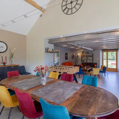 Familial Avec Piscine Privée, Proche D'angers Et Du Zoo De La Flèche - Fr-1-622-65