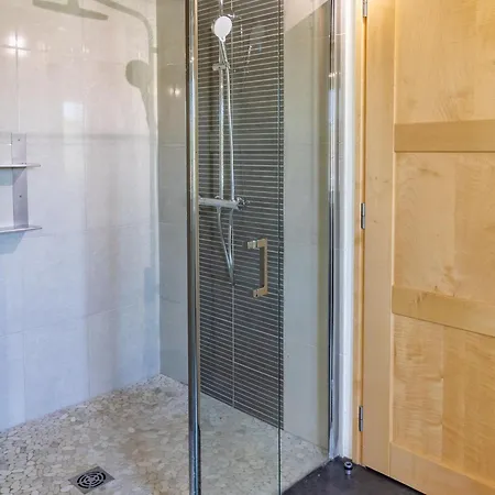 Prázdninový dům Familial Avec Piscine Privee, Proche D'angers Et Du Zoo De La Fleche - Fr-1-622-65 *