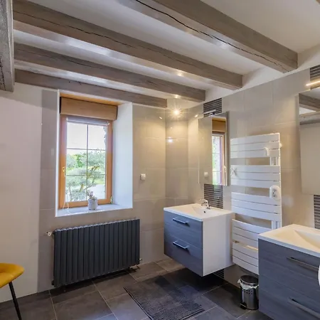 Familial Avec Piscine Privee, Proche D'angers Et Du Zoo De La Fleche - Fr-1-622-65 Prázdninový dům *